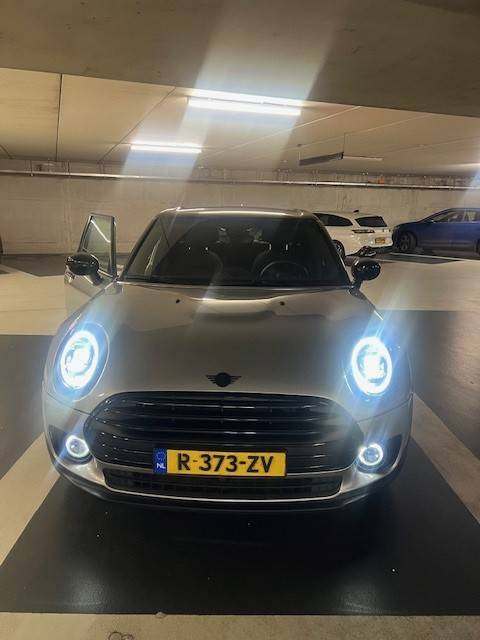Mini 6.jpg