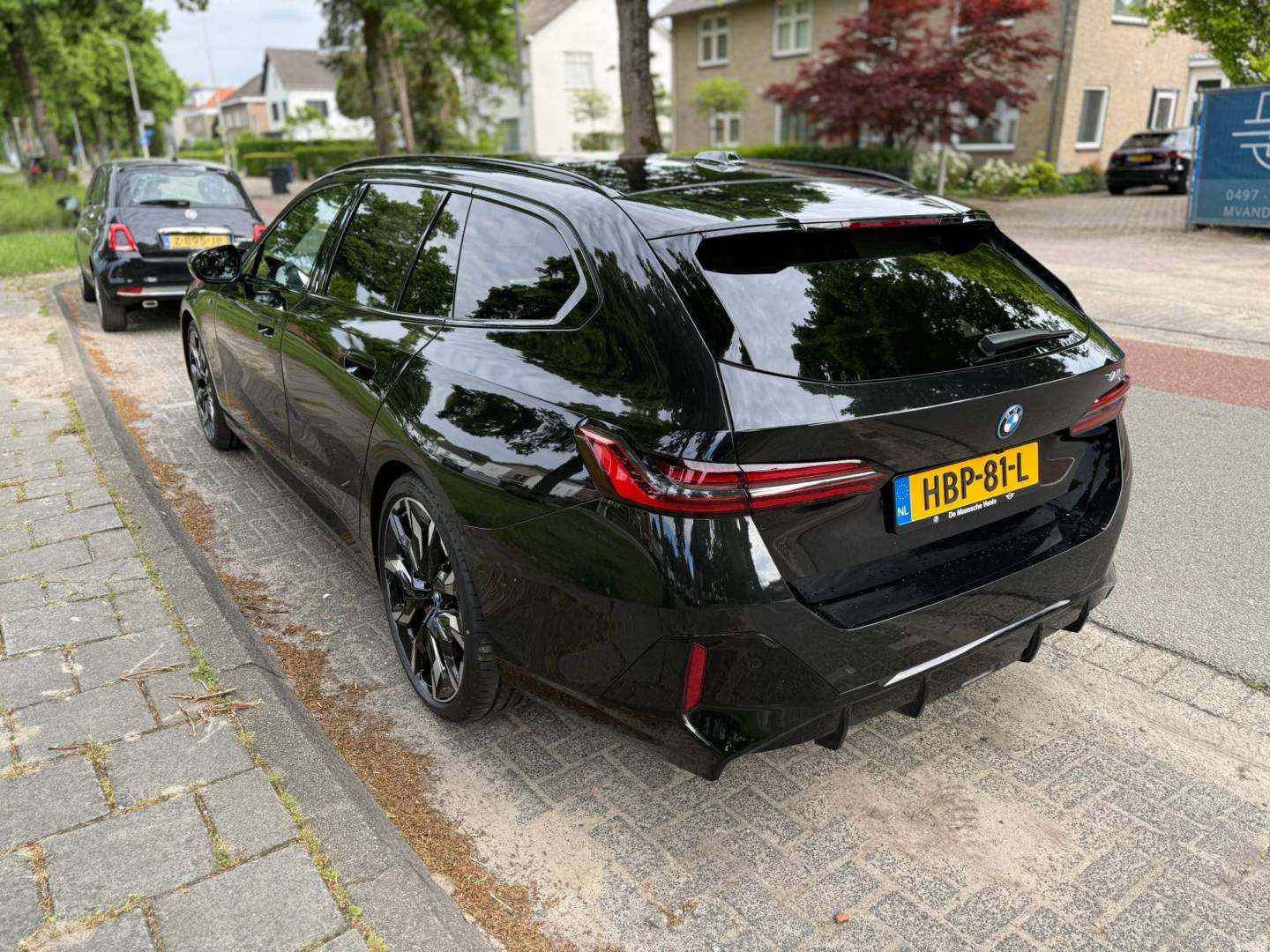 Foto schuin achter M60.jpg