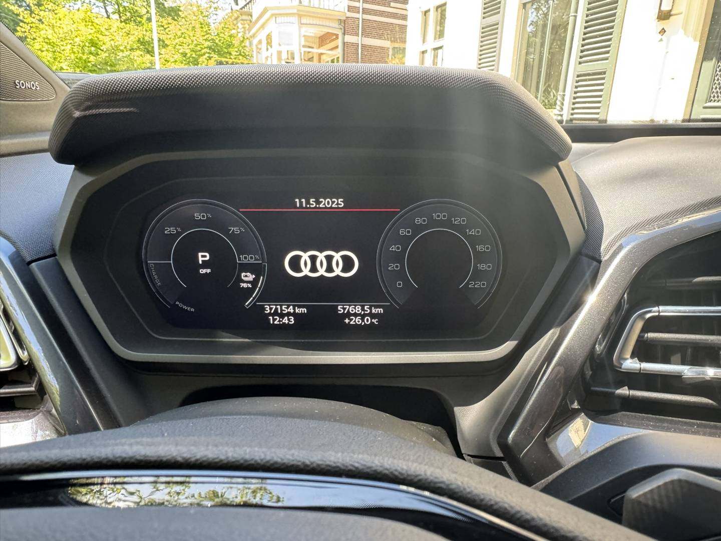 Audi - P956JF - Kilometerstand.JPEG