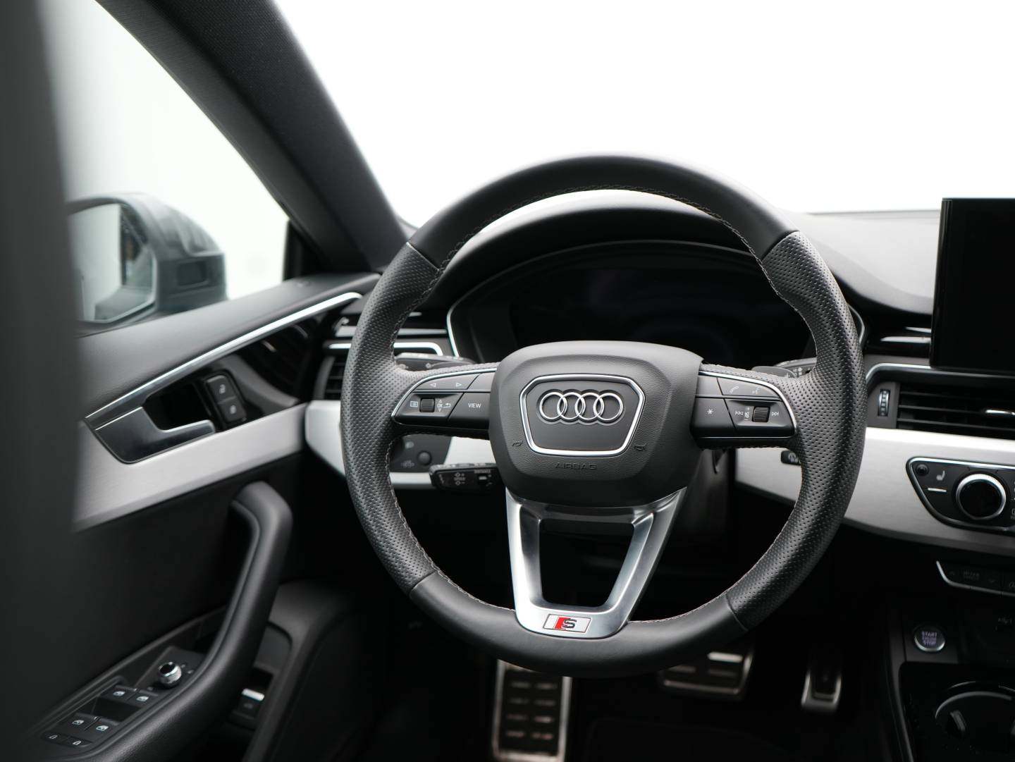P818VT_detail-Detail_02.JPG