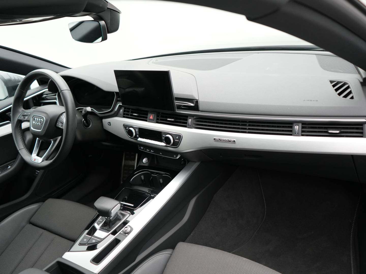 P818VT_detail-Detail_14.JPG