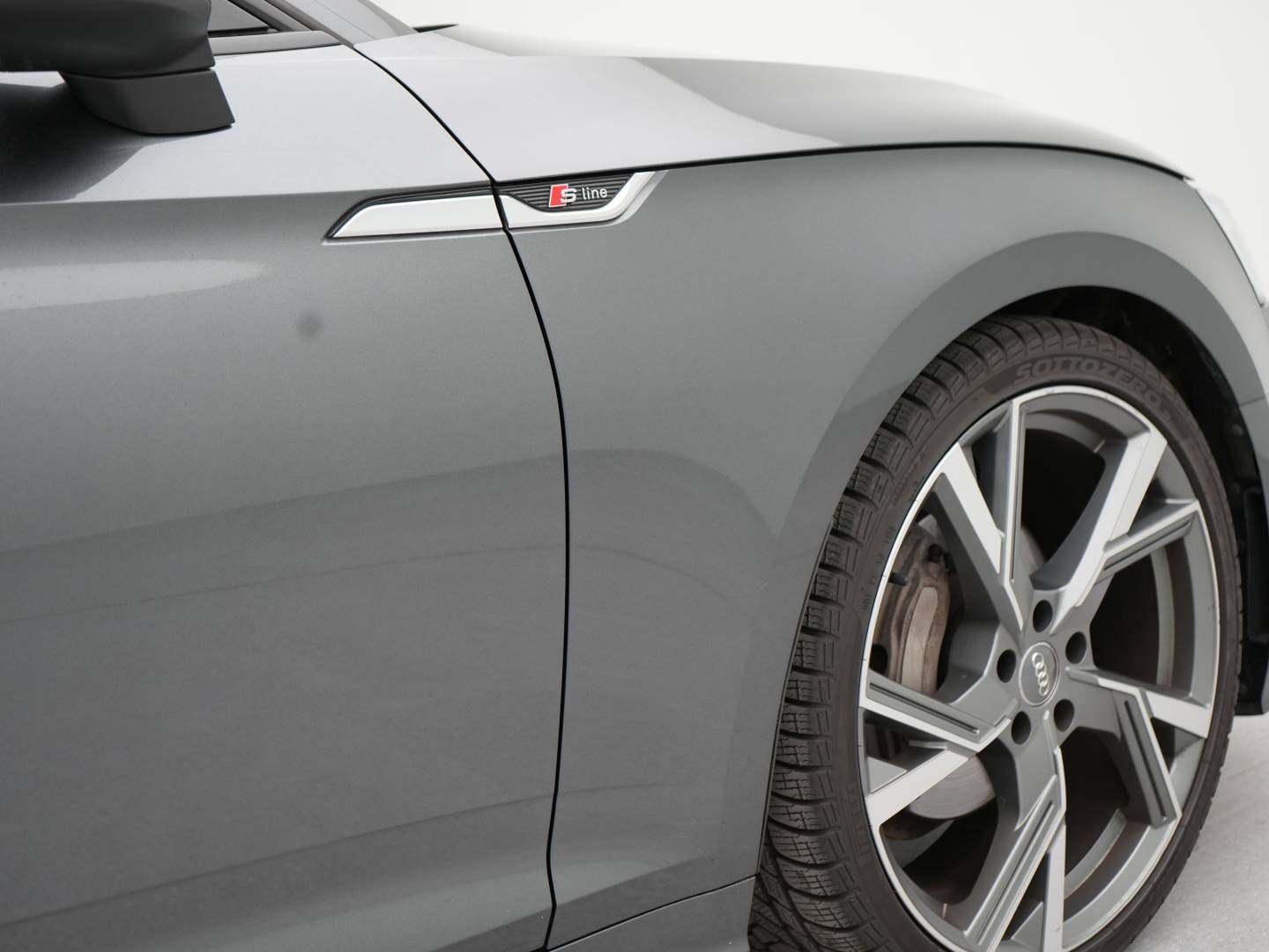 P818VT_detail-Detail_15.JPG