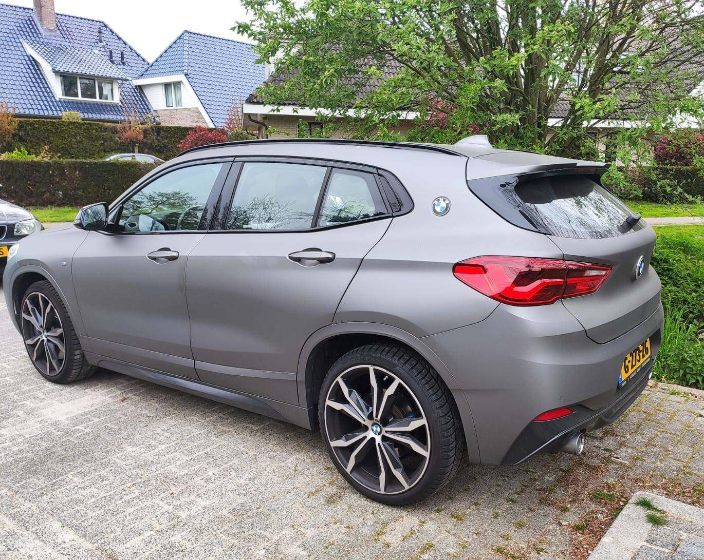 BMW AG 2.jpg