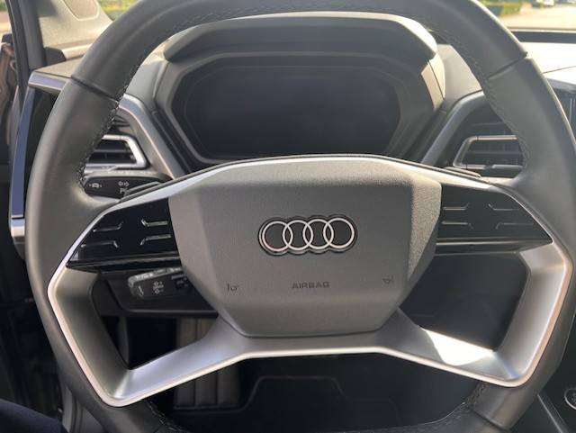 Foto 2 - Audi Q4.jpg