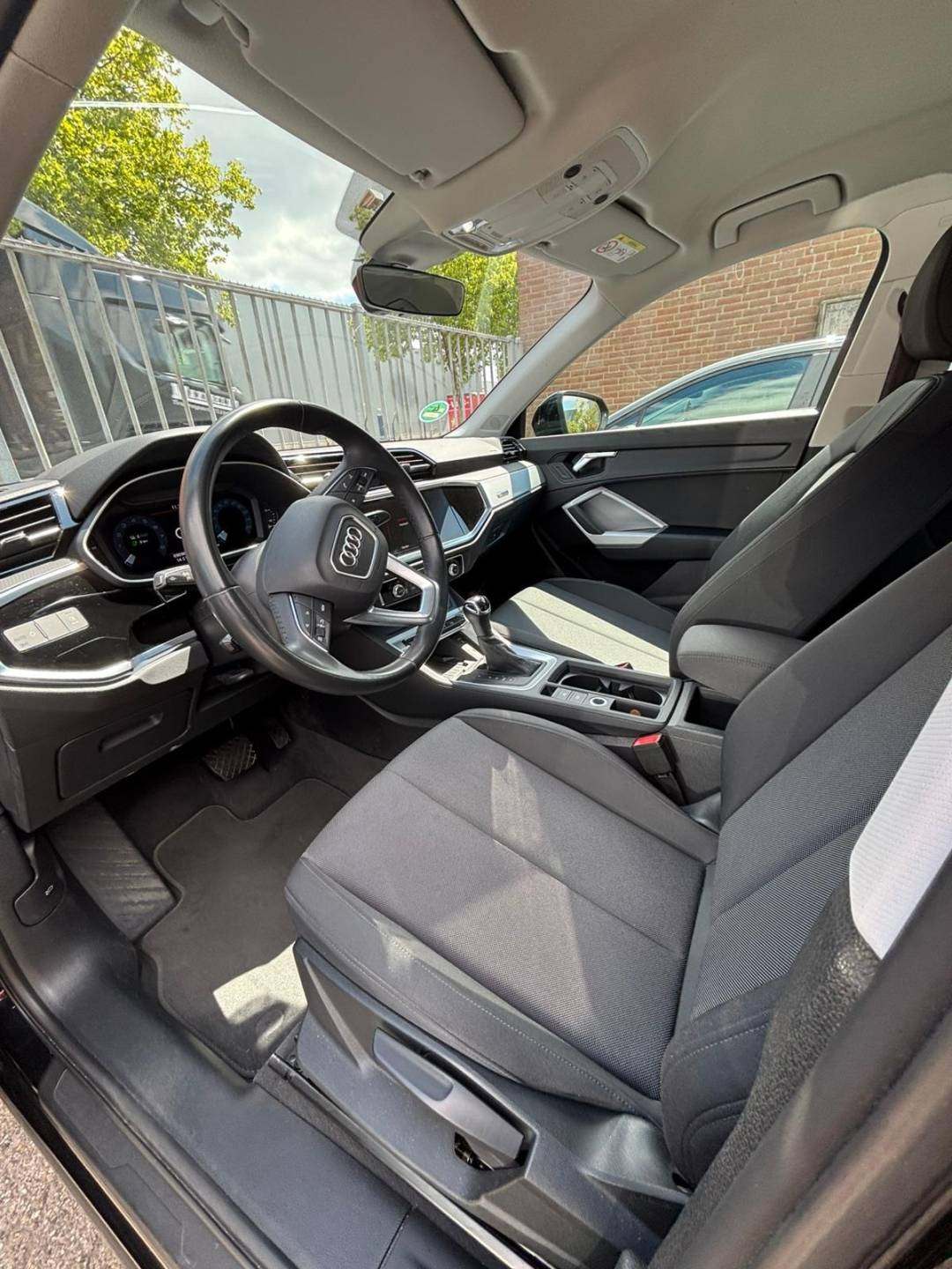 Audi3.jpg