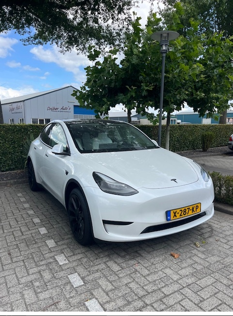 Tesla 1.PNG