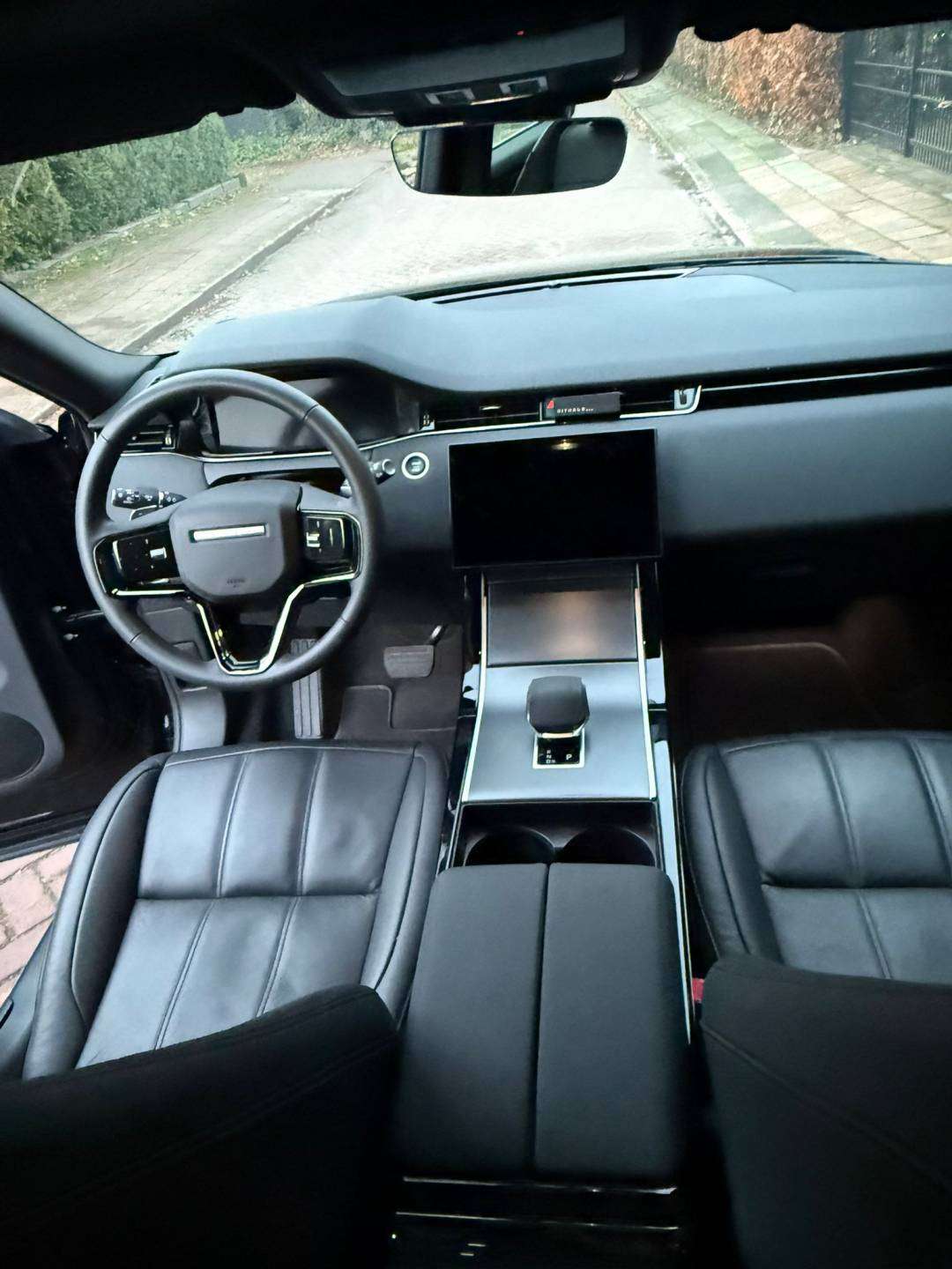 PHOTO-2025-12-10-16-33-23 (13).jpg