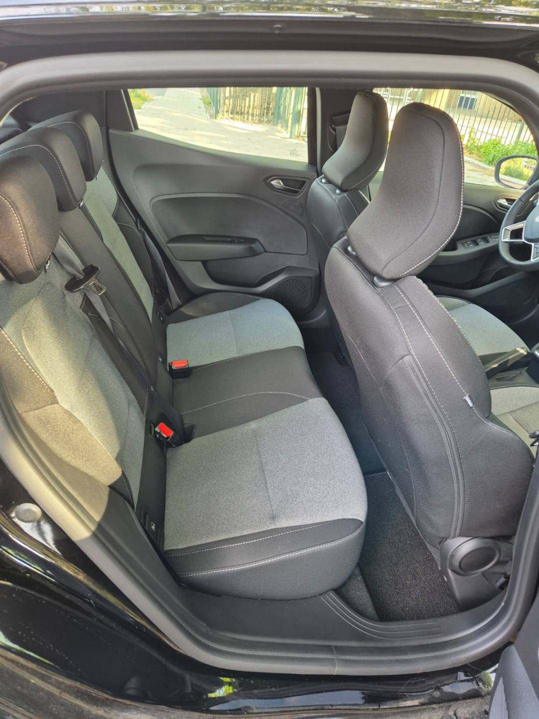 WhatsApp Image 2025-08-19 at 19.57.08 (1).jpeg