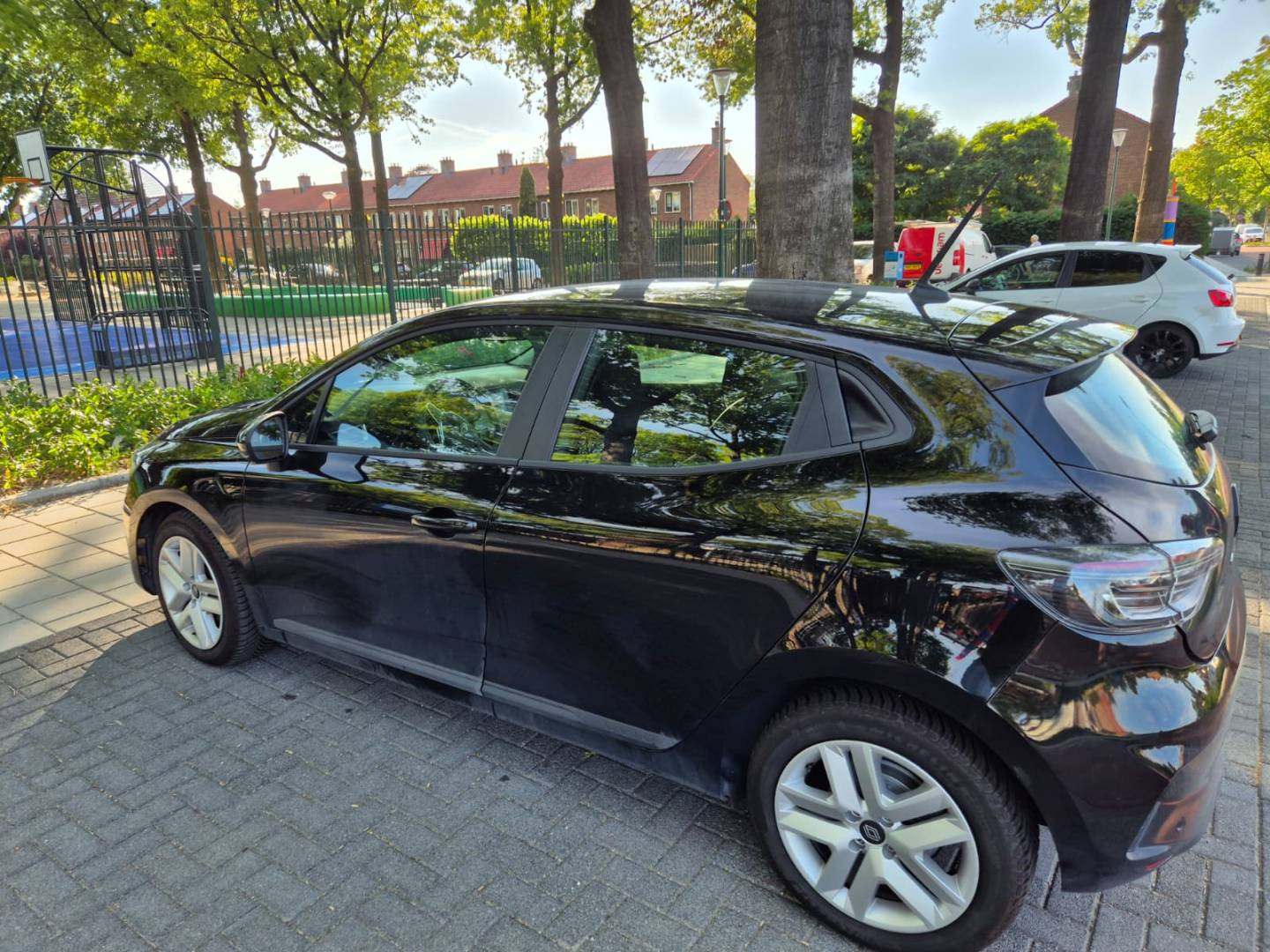 WhatsApp Image 2025-08-19 at 19.57.09 (2).jpeg