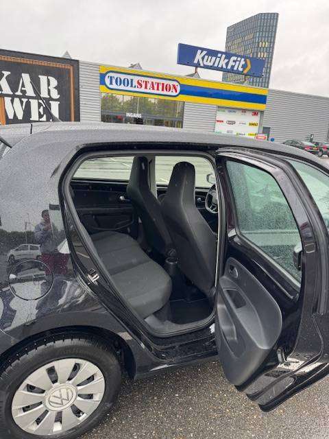 VW UP 6.jpg