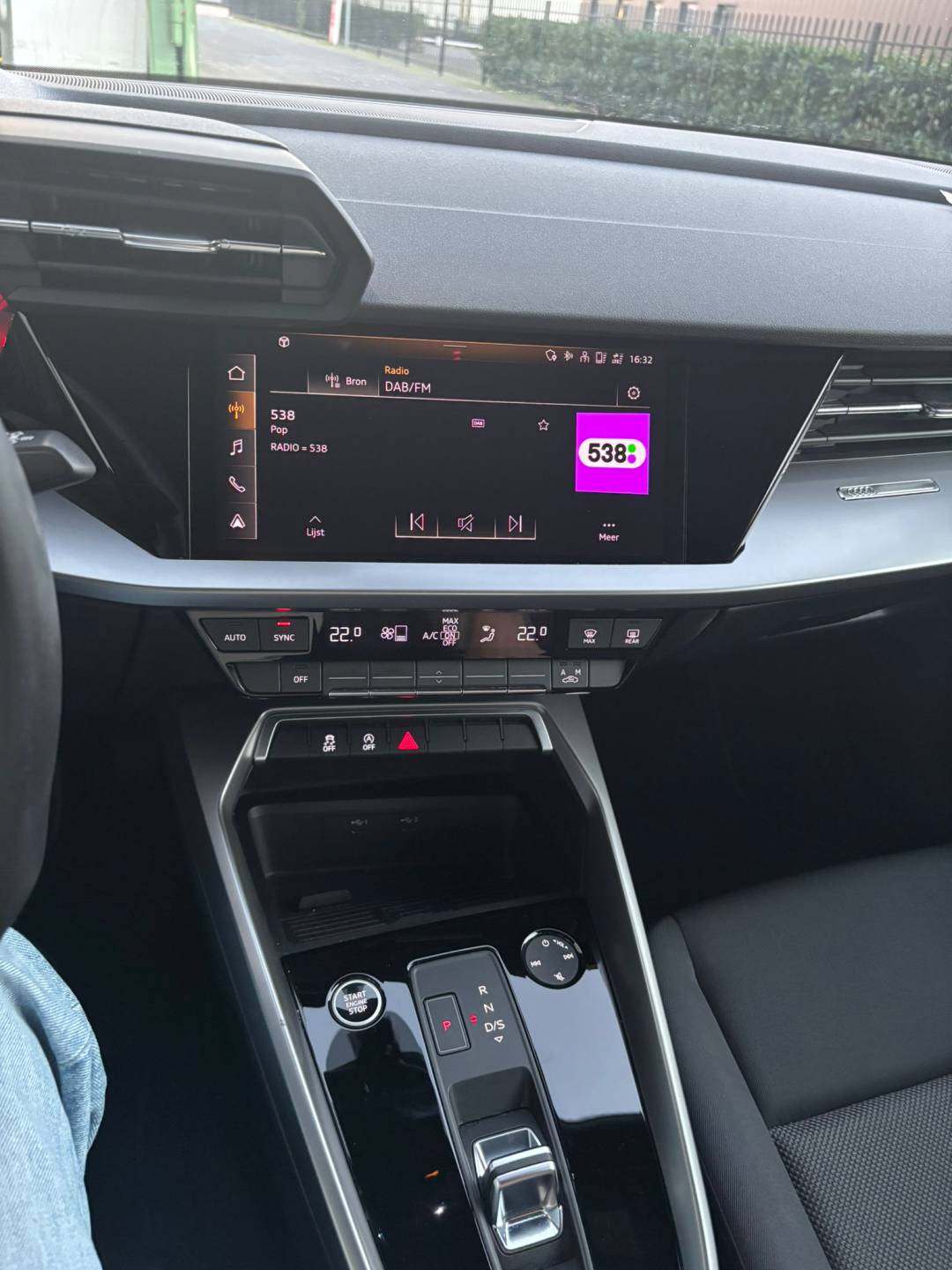 Audi - 3.jpg