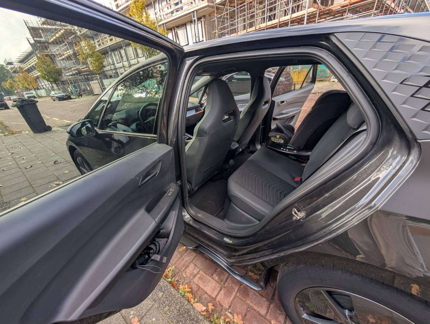 WhatsApp Image 2025-10-24 at 15.01.09 (2).jpeg