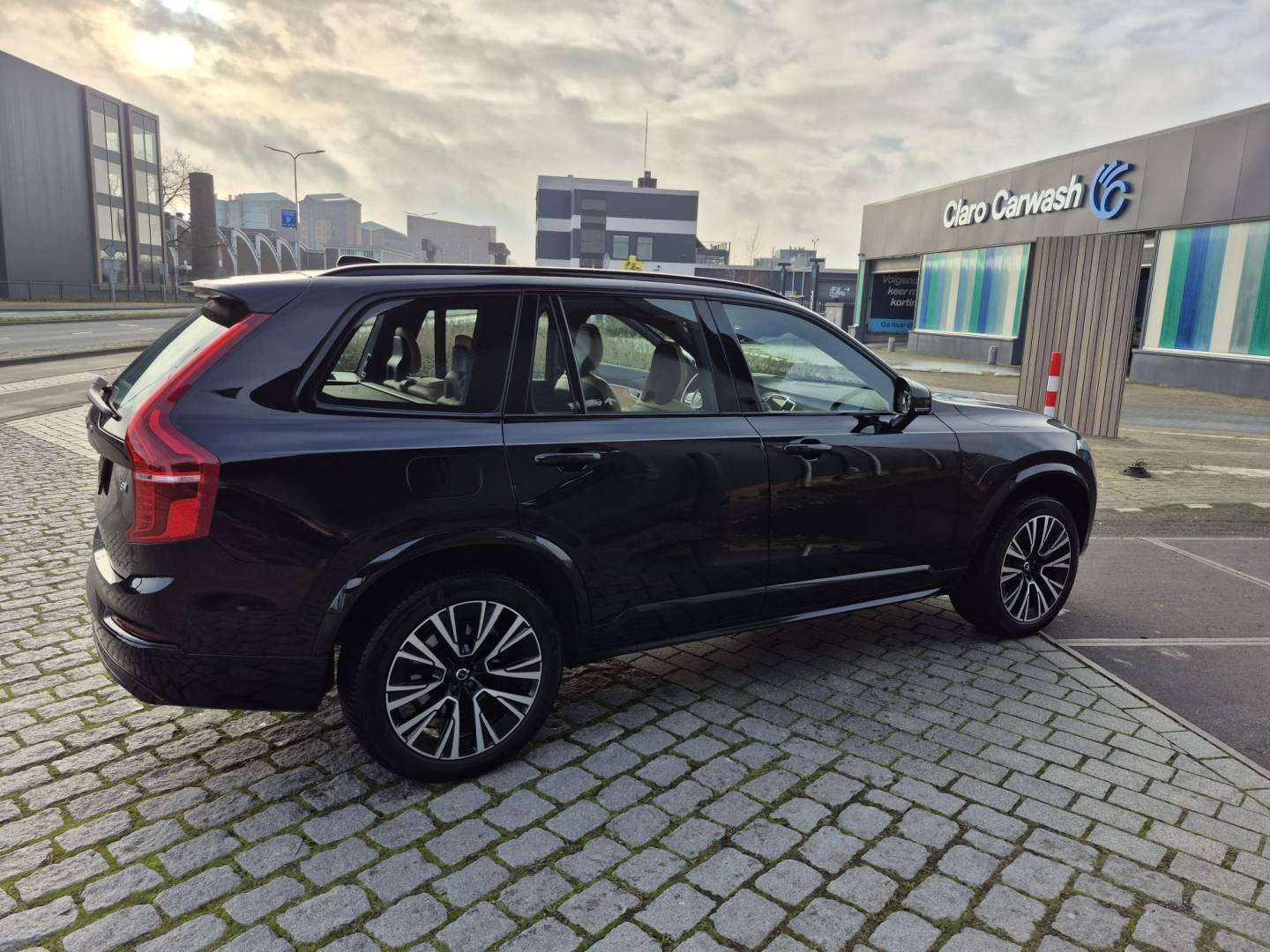 xc90-12.jpg