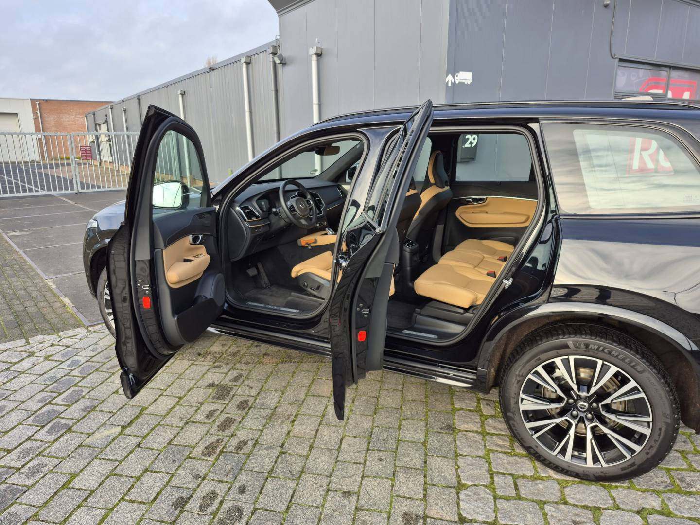 xc90-14.jpg