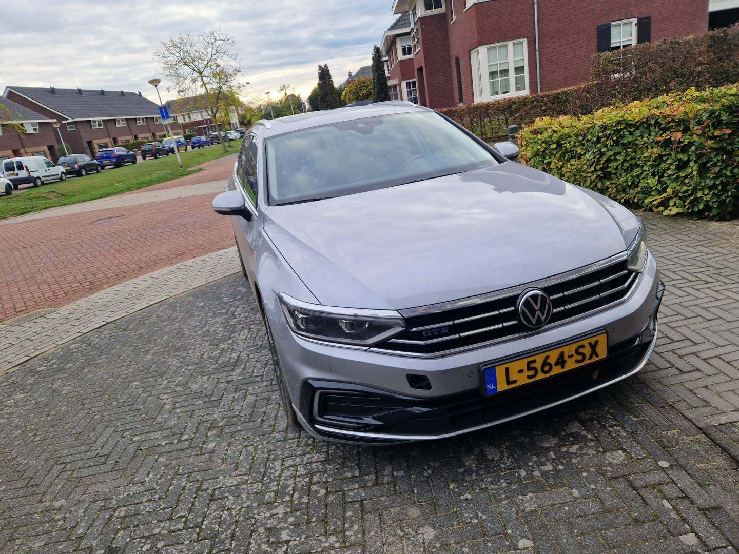 WhatsApp Image 2025-10-22 at 17.01.35 (1).jpeg