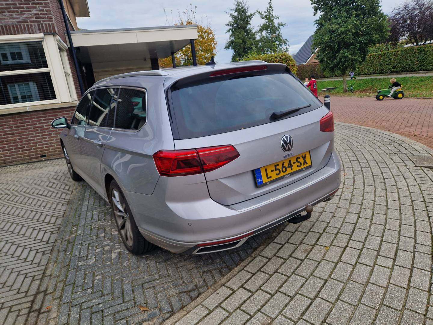 WhatsApp Image 2025-10-22 at 17.01.35 (3).jpeg