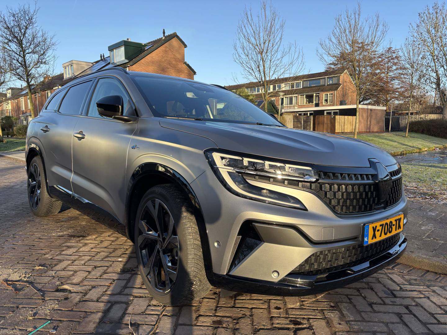 Buitenkant hoek rechtsvoor_0.jpeg