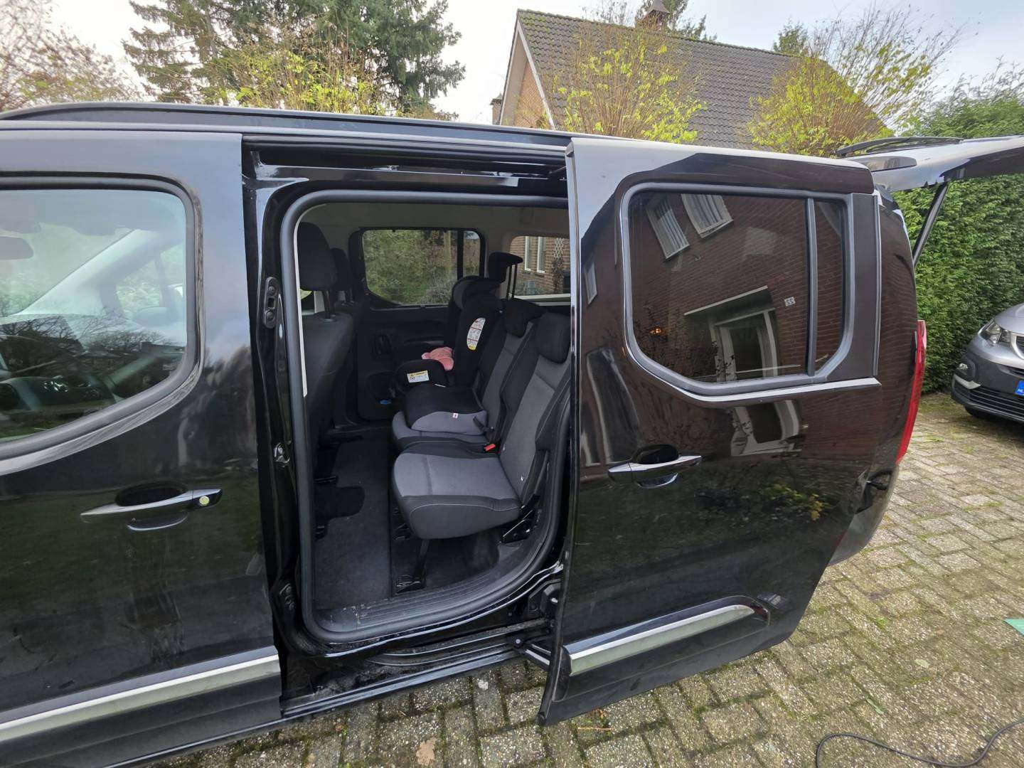 WhatsApp Image 2025-12-11 at 09.43.37 (3)[1].jpeg